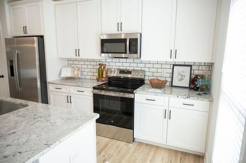 Tiny photo for 66 Luke Court, Rustburg, VA 24588 (MLS # 360339)