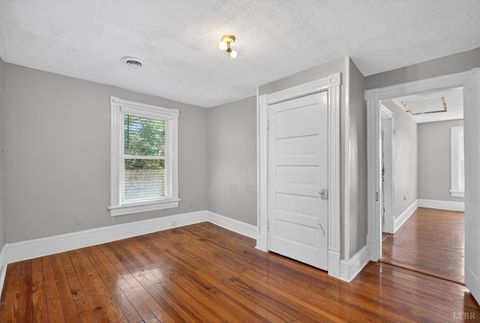 Tiny photo for 1206 Dearing Street, Lynchburg, VA 24503 (MLS # 365575)
