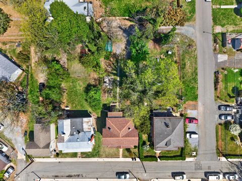 Tiny photo for 1206 Dearing Street, Lynchburg, VA 24503 (MLS # 365575)
