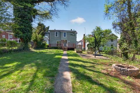 Tiny photo for 1206 Dearing Street, Lynchburg, VA 24503 (MLS # 365575)