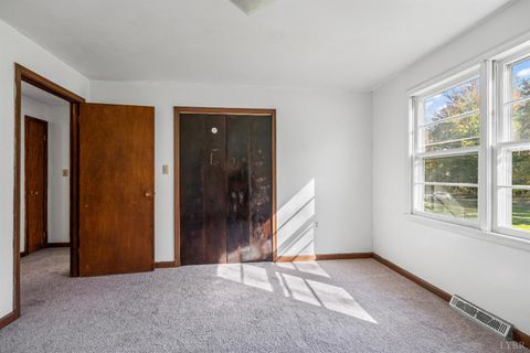 Tiny photo for 687 Hixburg Road Rd, Pamplin, VA 23958 (MLS # 362648)