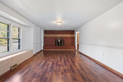 Tiny photo for 687 Hixburg Road Rd, Pamplin, VA 23958 (MLS # 362648)