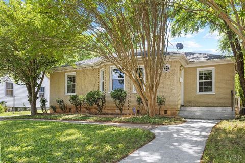 Photo of 913 Johnson Road, Lynchburg, VA 24502 (MLS # 363678)