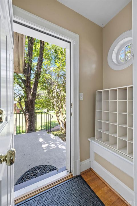 Tiny photo for 913 Johnson Road, Lynchburg, VA 24502 (MLS # 363678)