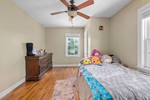 Tiny photo for 913 Johnson Road, Lynchburg, VA 24502 (MLS # 363678)
