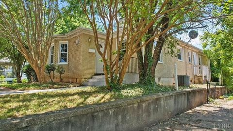 Tiny photo for 913 Johnson Road, Lynchburg, VA 24502 (MLS # 363678)