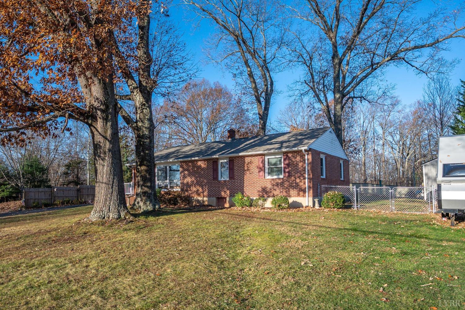 1428 Link Road, Bedford, Virginia image 3