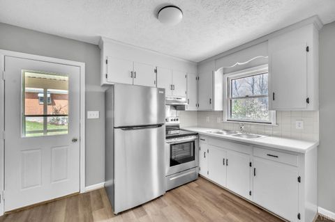 Tiny photo for 168 Moorman Drive, Madison Heights, VA 24572 (MLS # 365188)