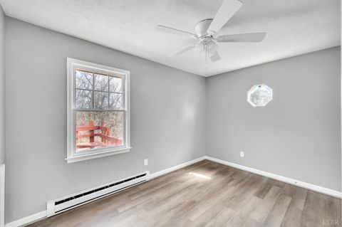 Tiny photo for 168 Moorman Drive, Madison Heights, VA 24572 (MLS # 365188)
