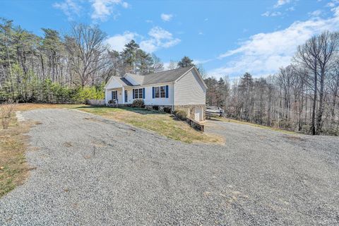 Tiny photo for 1840 Bluewater Drive, Moneta, VA 24121 (MLS # 365012)