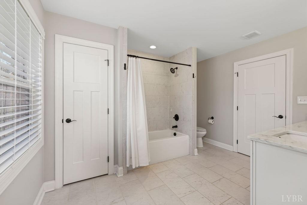 1055 Tori Court, Forest, Virginia image 32