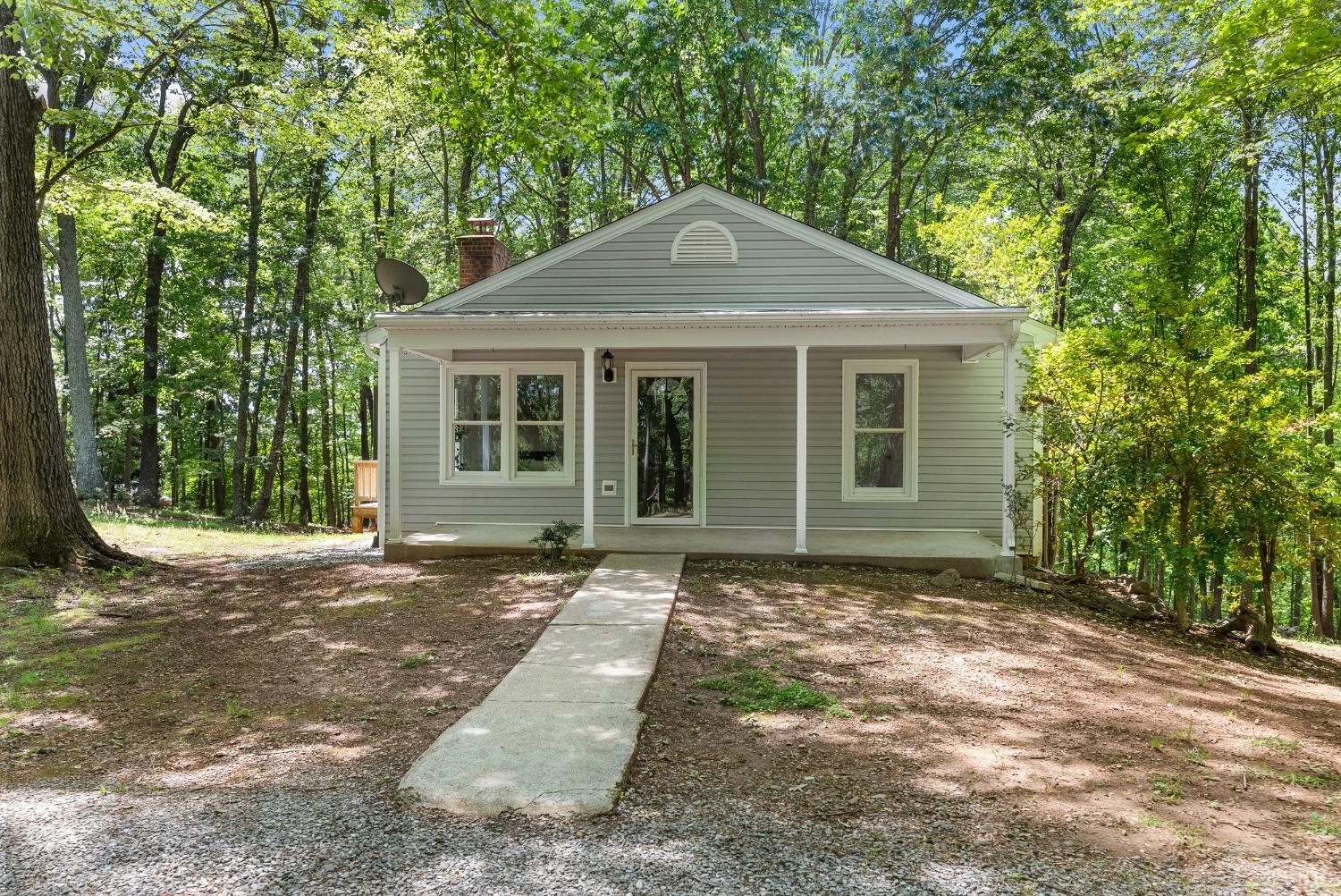 1120 Cedar Lane Court, Lynchburg, Virginia image 3