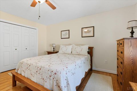 Tiny photo for 2121 Sunburst Road, Evington, VA 24550 (MLS # 362466)
