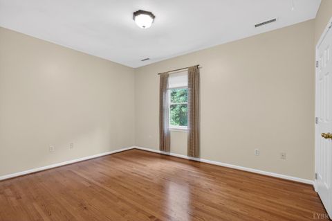 Tiny photo for 1334 Boonsboro Place, Lynchburg, VA 24503 (MLS # 366196)
