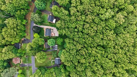Tiny photo for 1334 Boonsboro Place, Lynchburg, VA 24503 (MLS # 366196)