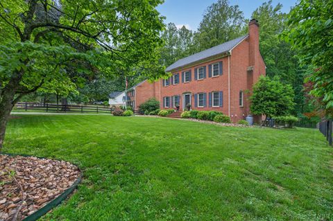 Tiny photo for 1334 Boonsboro Place, Lynchburg, VA 24503 (MLS # 366196)