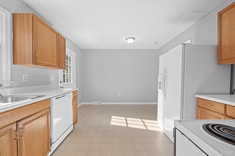 Tiny photo for 2315 Old Forest Road, Lynchburg, VA 24501 (MLS # 362549)