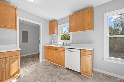 Tiny photo for 2315 Old Forest Road, Lynchburg, VA 24501 (MLS # 362549)
