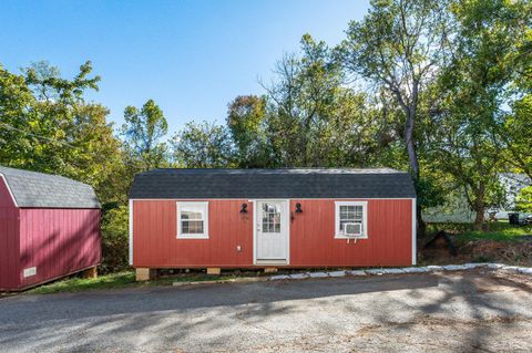 Tiny photo for 2315 Old Forest Road, Lynchburg, VA 24501 (MLS # 362549)