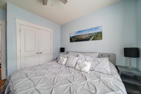 Tiny photo for 51 11th Street #16, Lynchburg, VA 24504 (MLS # 362071)