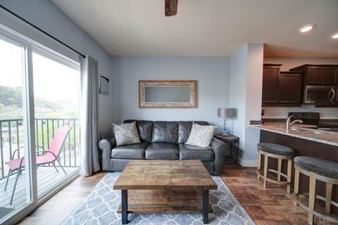 Tiny photo for 51 11th Street #16, Lynchburg, VA 24504 (MLS # 362071)