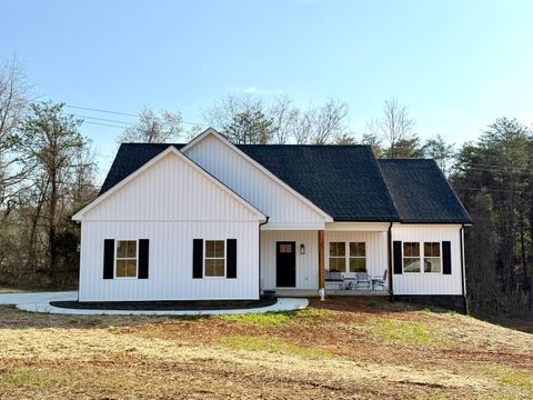 Homes For Sale - 112 Graham Creek Road<br/> Madison Heights, VA 24572