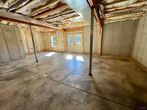 Tiny photo for 112 Graham Creek Road, Madison Heights, VA 24572 (MLS # 364361)