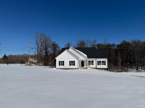 Photo of 112 Graham Creek Road, Madison Heights, VA 24572 (MLS # 364361)