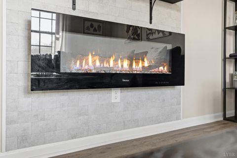 Tiny photo for 46 Kitty Hawk Sq, Lynchburg, VA 24502 (MLS # 366084)