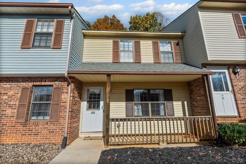 Tiny photo for 46 Kitty Hawk Sq, Lynchburg, VA 24502 (MLS # 366084)