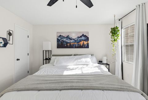 Tiny photo for 46 Kitty Hawk Sq, Lynchburg, VA 24502 (MLS # 366084)