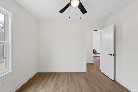 Tiny photo for 0 Cutbanks Road, Appomattox, VA 24522 (MLS # 360776)