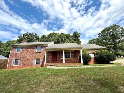 Homes For Sale - 18 White Pine Drive<br/> Lynchburg, VA 24501