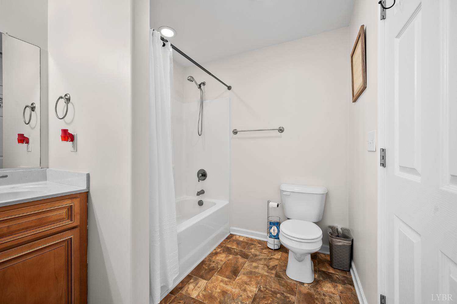 2515 River Rd Rd, Madison Heights, Virginia image 26