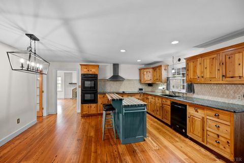 Tiny photo for 327 Hans Hill Drive, Madison Heights, VA 24572 (MLS # 362405)