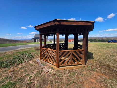 Tiny photo for 0 Skyline Road, Appomattox, VA 24522 (MLS # 365531)