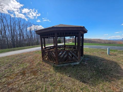 Tiny photo for 0 Skyline Road, Appomattox, VA 24522 (MLS # 365531)