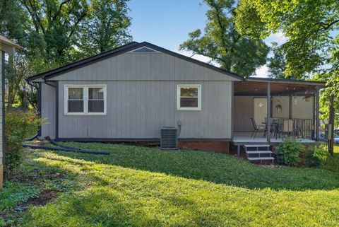 Tiny photo for 151 Brooks Street, Monroe, VA 24574 (MLS # 366508)