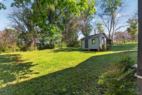 Tiny photo for 151 Brooks Street, Monroe, VA 24574 (MLS # 366508)