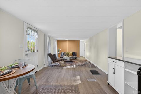 Tiny photo for 151 Brooks Street, Monroe, VA 24574 (MLS # 366508)