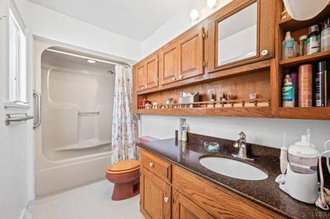 Tiny photo for 1188 Hopes Way, Bedford, VA 24523 (MLS # 364922)