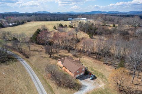 Tiny photo for 1188 Hopes Way, Bedford, VA 24523 (MLS # 364922)