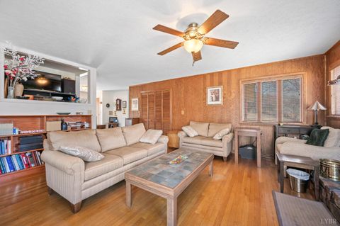 Tiny photo for 1188 Hopes Way, Bedford, VA 24523 (MLS # 364922)
