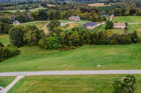Tiny photo for 37 Halsey Court, Wirtz, VA 24184 (MLS # 362424)