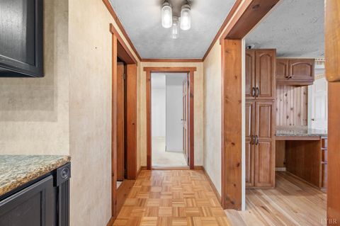 Tiny photo for 506 Peters Hollow Rd, Monroe, VA 24574 (MLS # 364057)