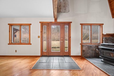 Tiny photo for 506 Peters Hollow Rd, Monroe, VA 24574 (MLS # 364057)