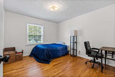 Tiny photo for 916 Sanhill Drive, Lynchburg, VA 24502 (MLS # 362307)