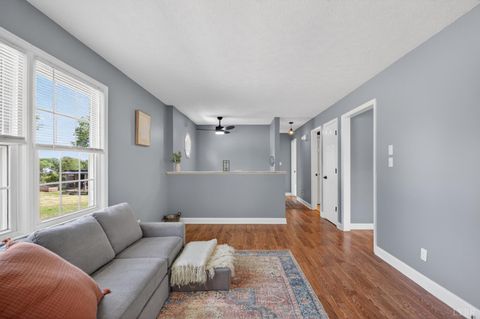 Tiny photo for 935 Turkey Mountain Rd. RD, Amherst, VA 24521 (MLS # 366369)