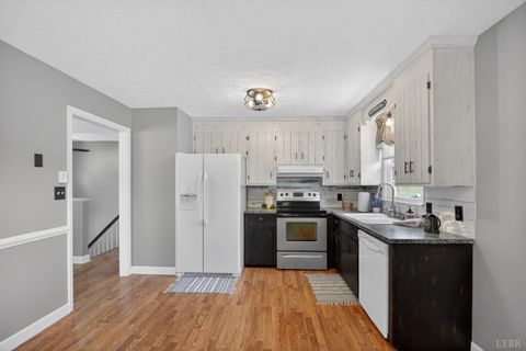 Tiny photo for 935 Turkey Mountain Rd. RD, Amherst, VA 24521 (MLS # 366369)