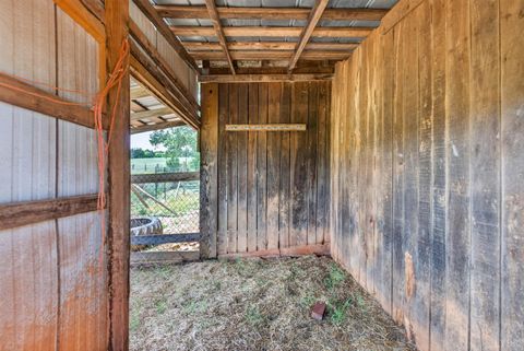 Tiny photo for 935 Turkey Mountain Rd. RD, Amherst, VA 24521 (MLS # 366369)